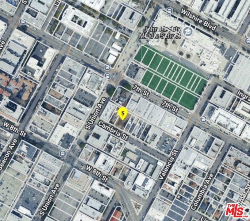 1537 Cambria Street