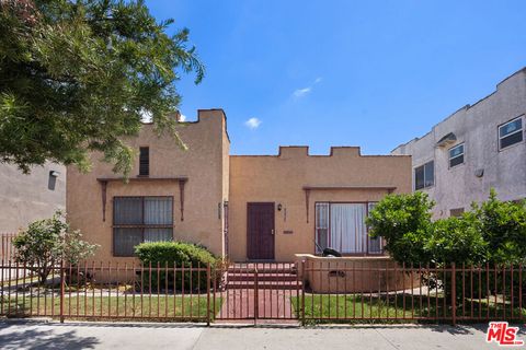 3982 S Normandie Avenue Los Angeles CA 90037