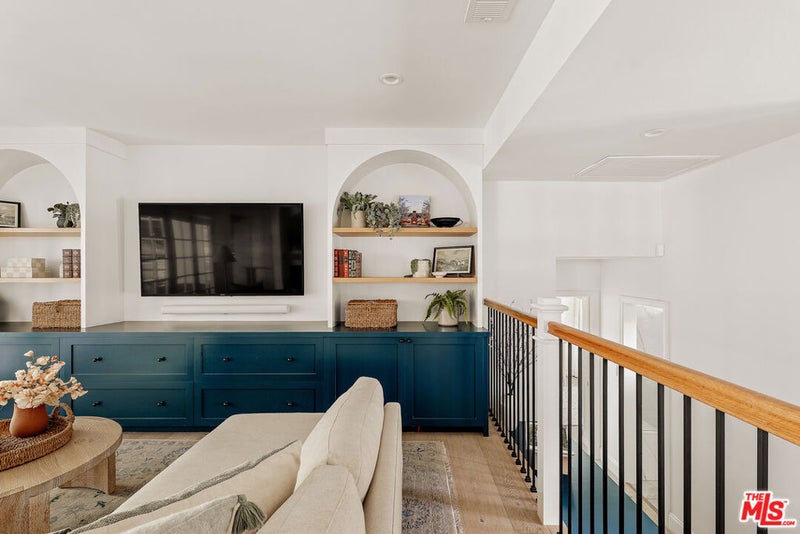 4257 Don Luis Drive