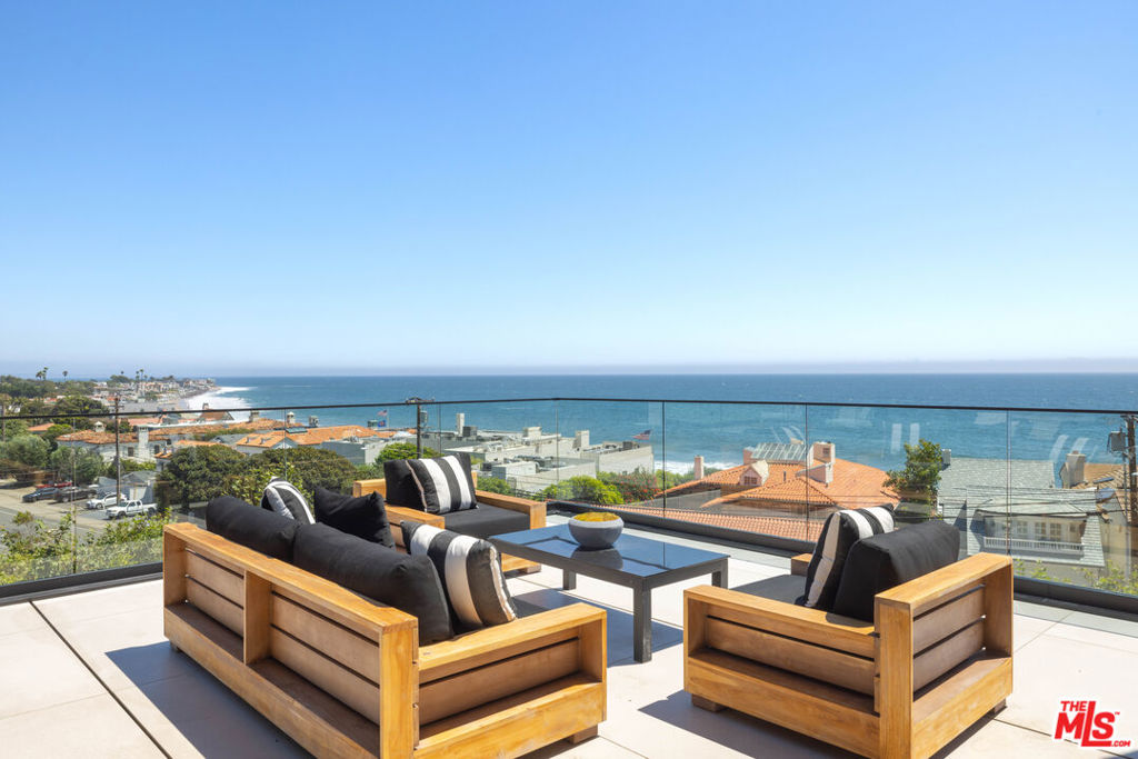 Properties 1 23917 Malibu Road