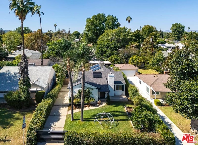 5711 Vista Del Monte Avenue