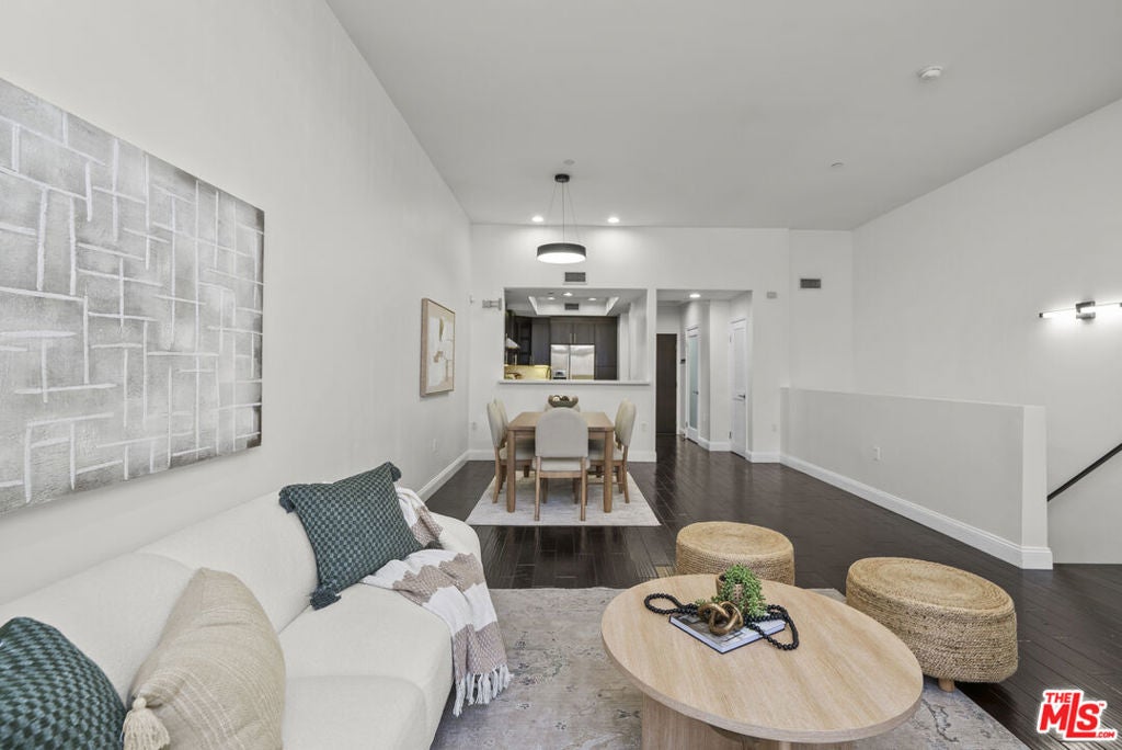 12020 Guerin Street PH2