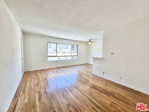 Photo of 932 Wilcox Avenue #6, Los Angeles, CA 90038 (MLS # 26990185)