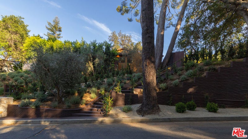 4146 High Valley Road