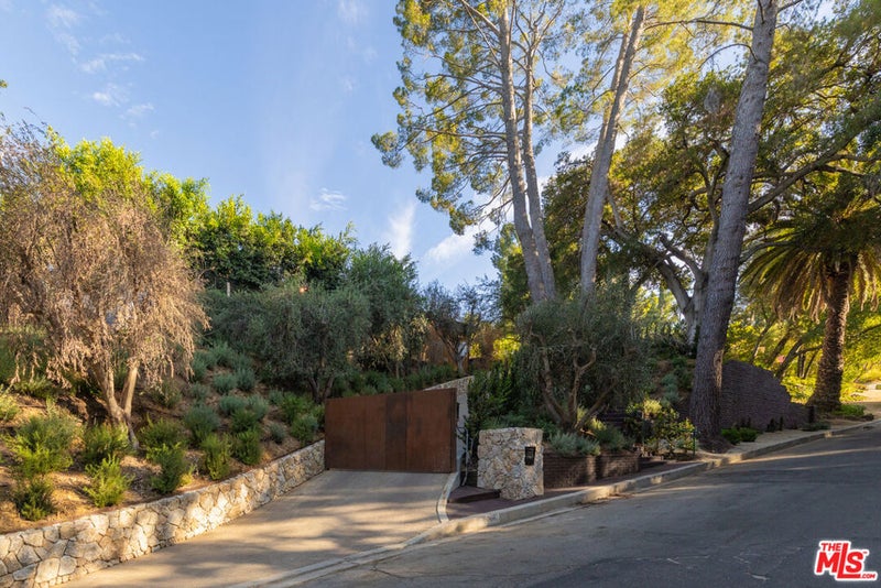 4146 High Valley Road