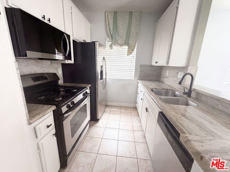 68 Maegan Place 4