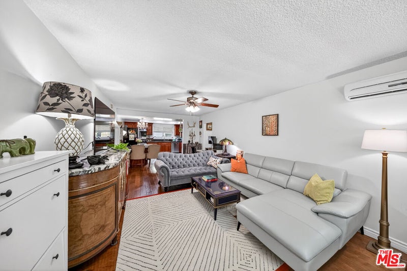 446 S St Andrews Place 2