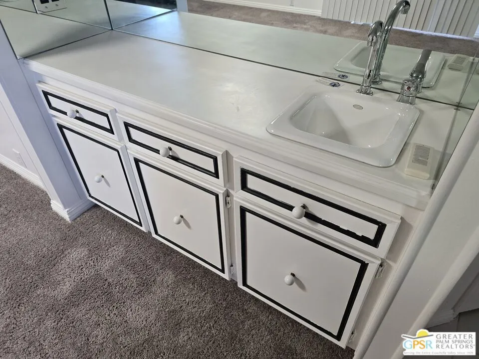 Palm Springs, California 92264, United States, 2 Bedrooms Bedrooms, ,2 BathroomsBathrooms,Residential,Active,180735