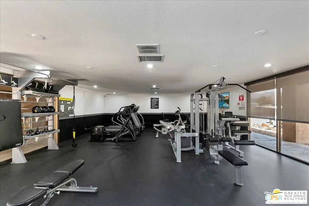 Palm Springs, California 92264, United States, 2 Bedrooms Bedrooms, ,2 BathroomsBathrooms,Residential,Active,180735