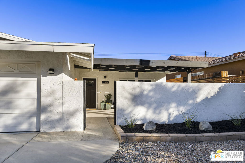 51630 Avenida Ramirez