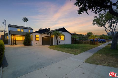 11703 Atkinson Avenue Hawthorne CA 90250