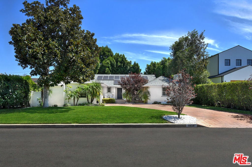 4938 Edgerton Avenue