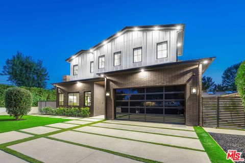 5003 Mammoth Avenue Sherman Oaks CA 91423