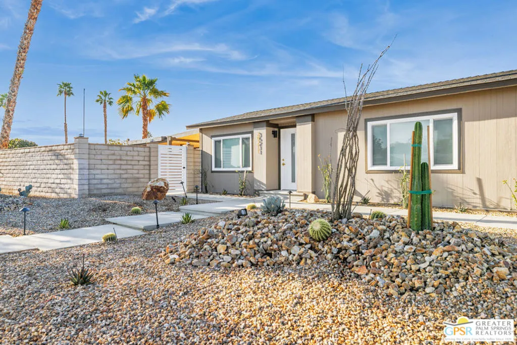 Thousand Palms, California 92276, United States, 2 Bedrooms Bedrooms, ,2 BathroomsBathrooms,Residential,Active,219865