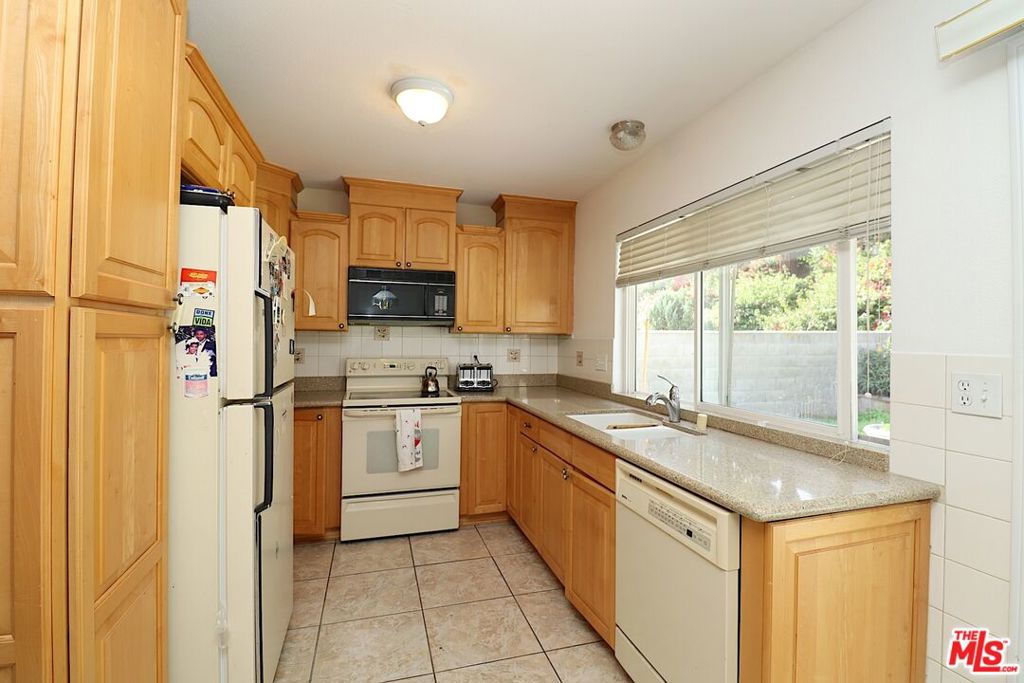 14921 Pinehaven Road