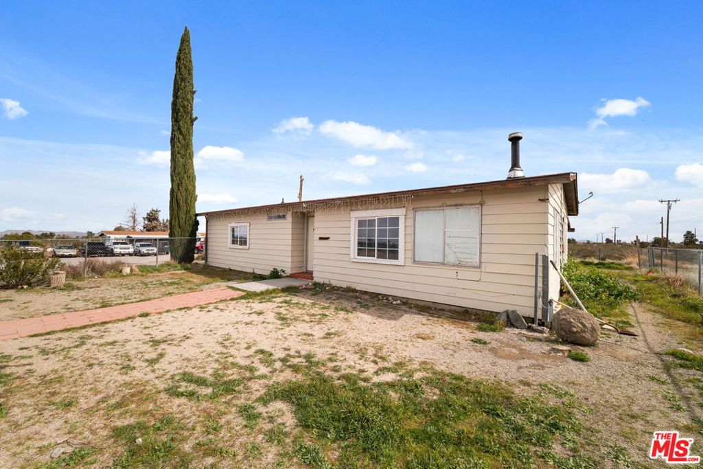 4120 La Mesa Road