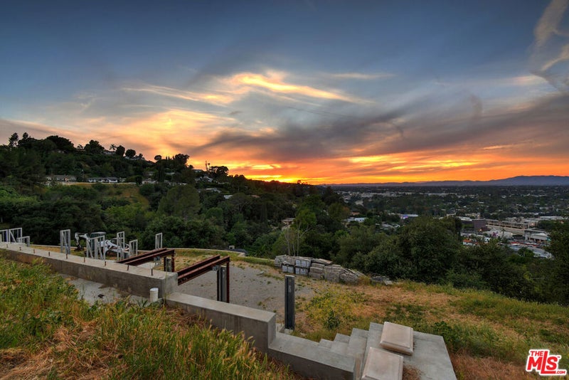 3721 Eureka Drive