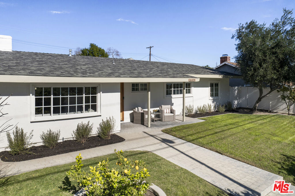 16429 Rinaldi Street