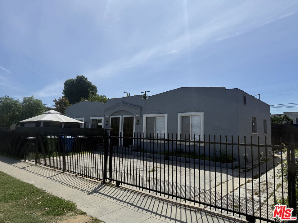 1700 W 60th Street