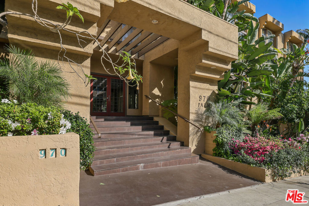 970 Palm Avenue 215