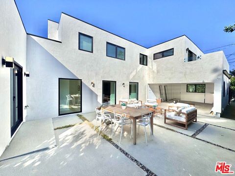 4040 Cartwright Avenue Studio City CA 91604