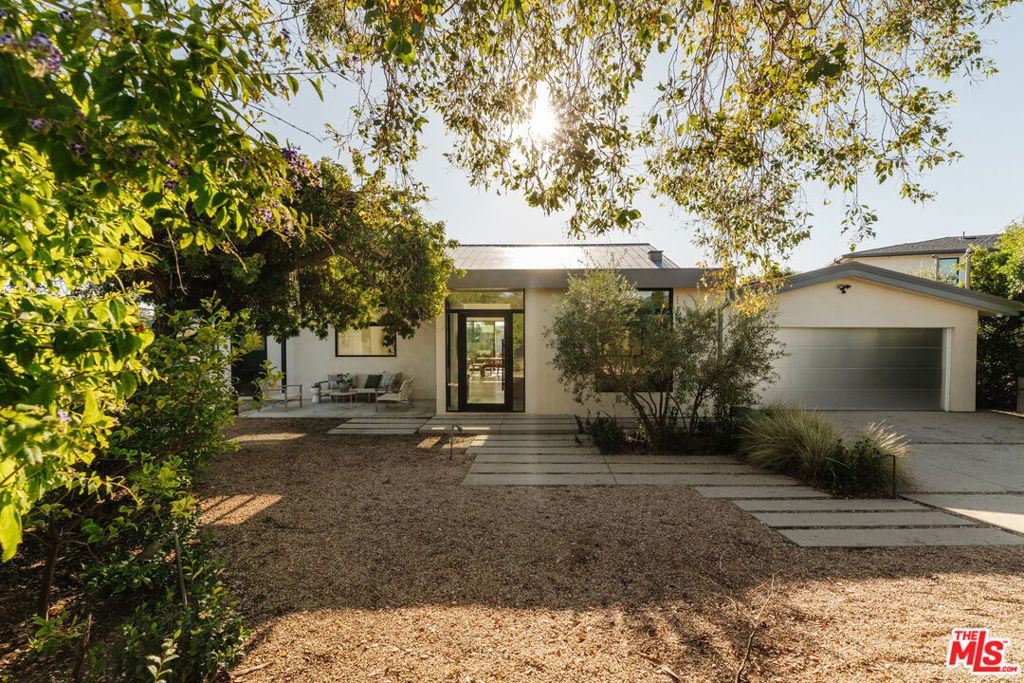 6767 Wandermere Road