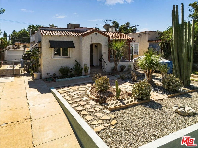 3028 Ingledale Terrace