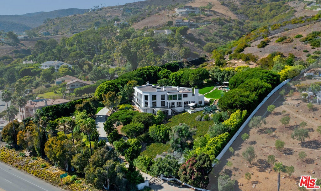 32597 Pacific Coast Highway