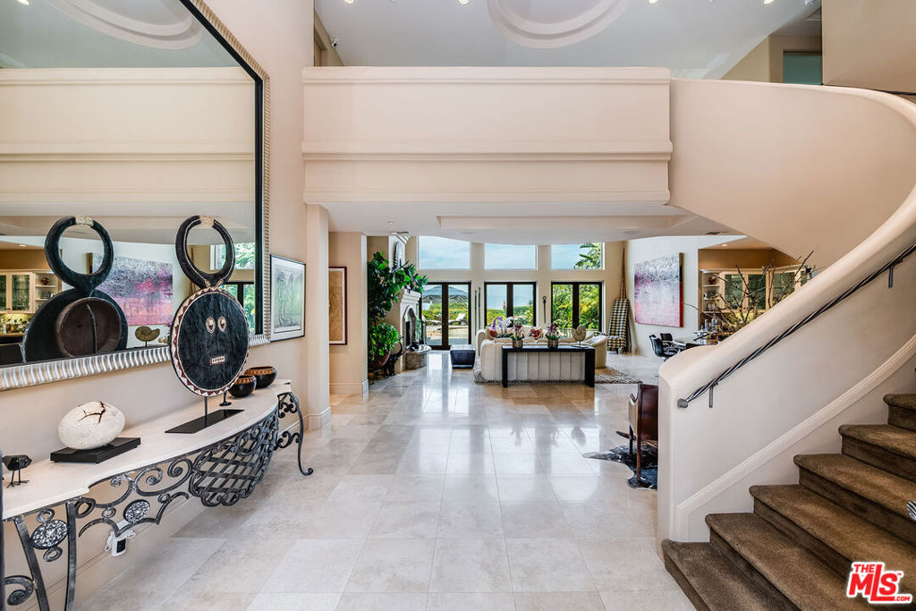 Properties 3 12145 Summit Court