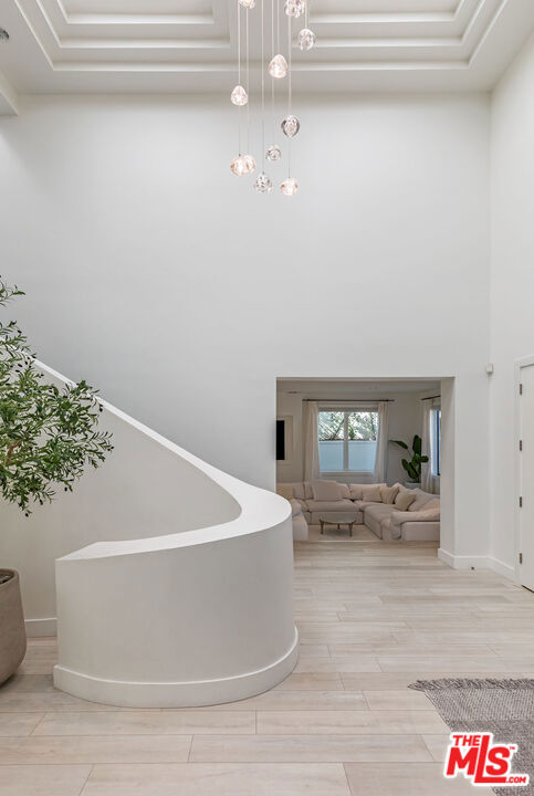 Properties 4 12000 Crest Court