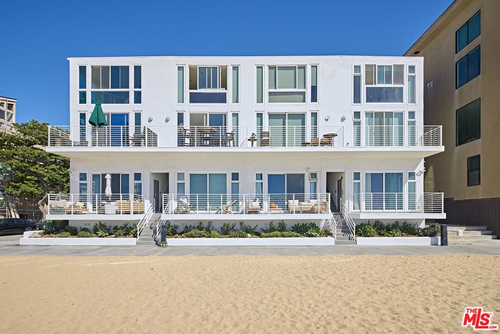 4403 Ocean Front Walk 205