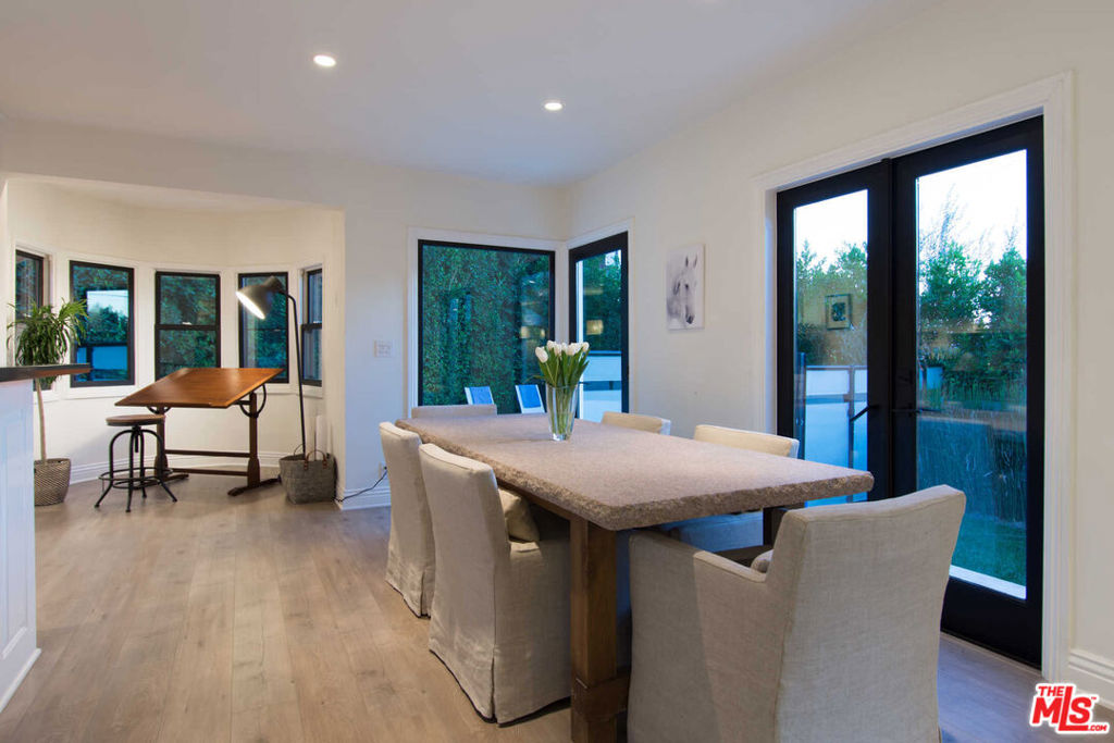 1601 Sunset Plaza Drive