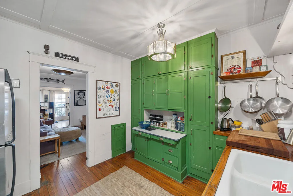 Venice, California 90291, United States, 4 Bedrooms Bedrooms, ,4 BathroomsBathrooms,Residential,Active,248668