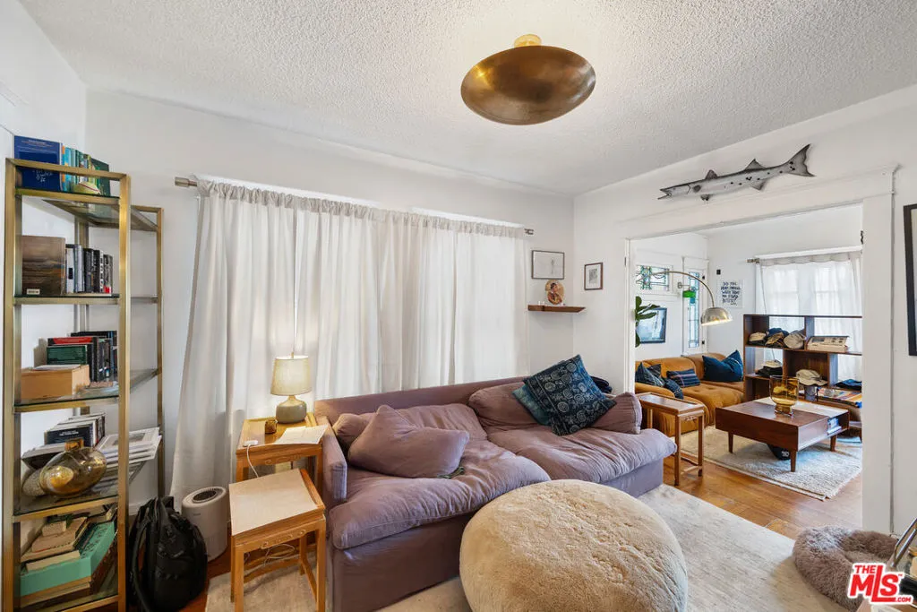 Venice, California 90291, United States, 4 Bedrooms Bedrooms, ,4 BathroomsBathrooms,Residential,Active,248668