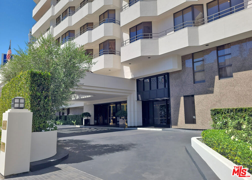 10601 Wilshire Boulevard 602