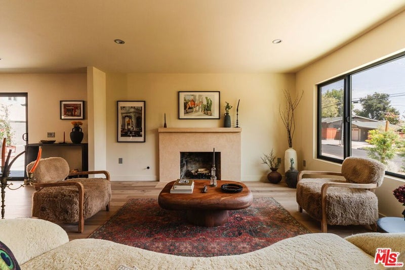 1487 Asbury Drive