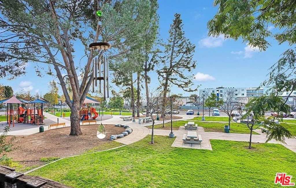 9600 Van Nuys Boulevard 102