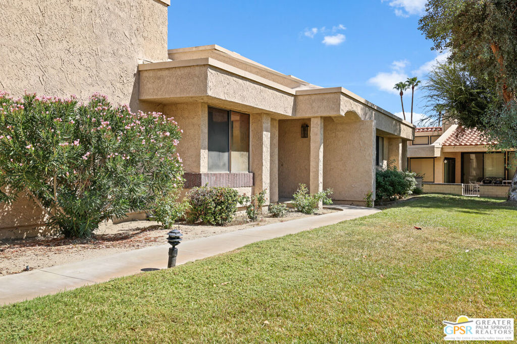 34634 Calle Tobara
