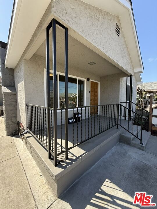 1506 W 54th Street