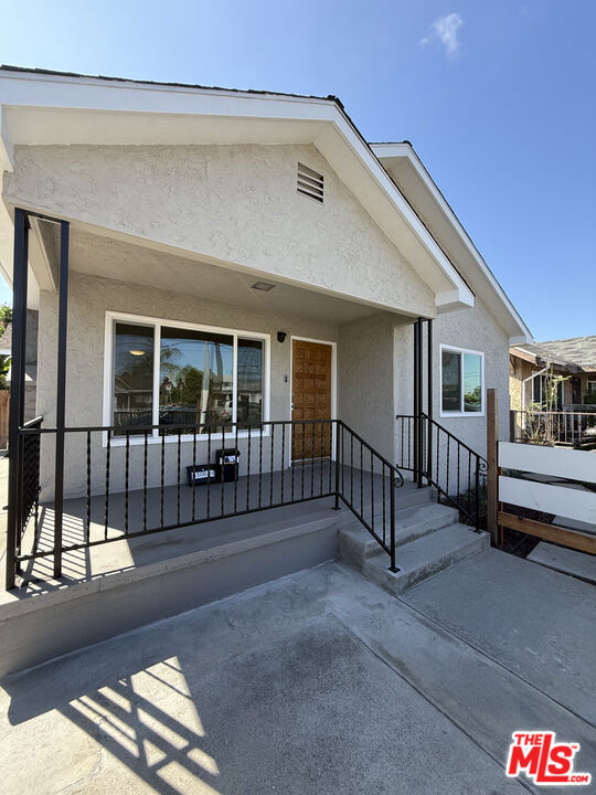 1506 W 54th Street