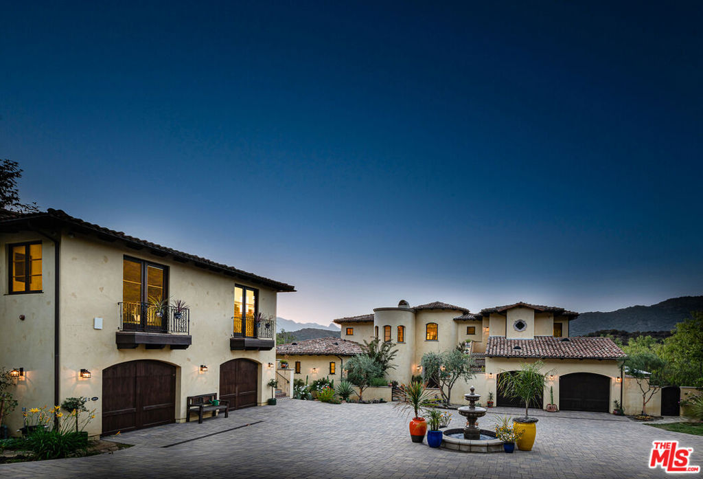 1101 Cold Canyon Road