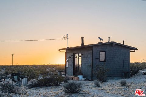 63625 Giant Rock Road Joshua Tree CA 92252