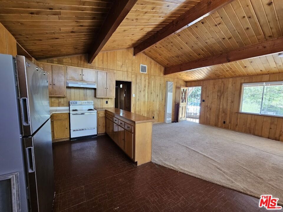 845 Moreno Lane