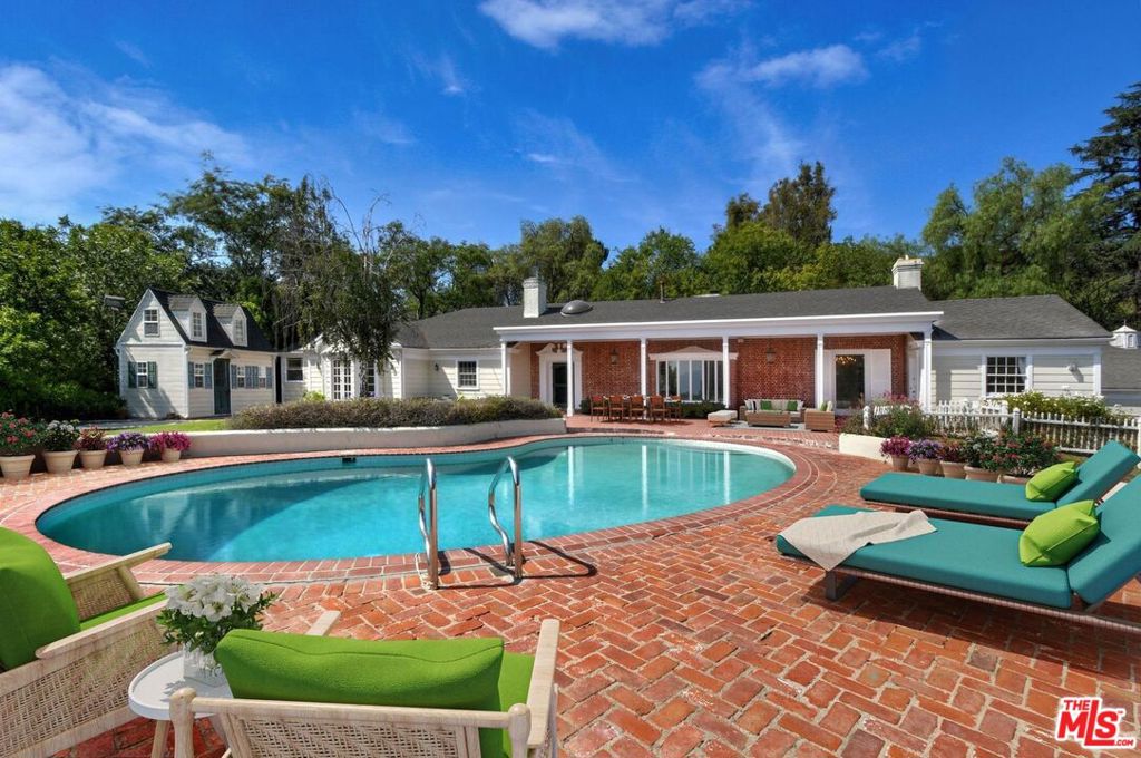 Properties 3 4141 Knobhill Drive