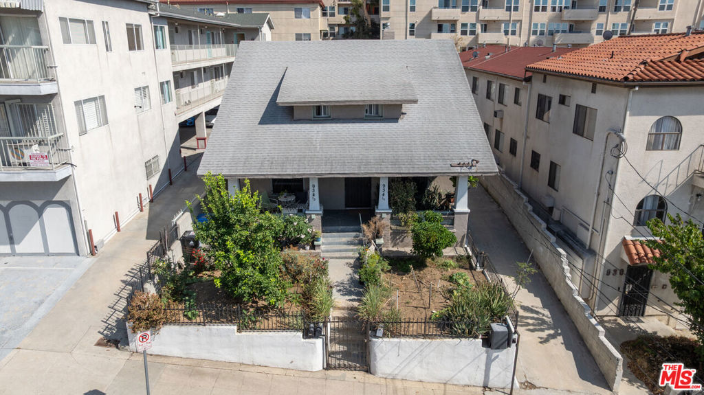 934 Centennial Street
