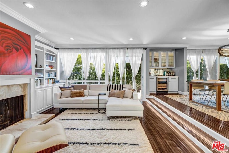19 Canyon Crest Drive