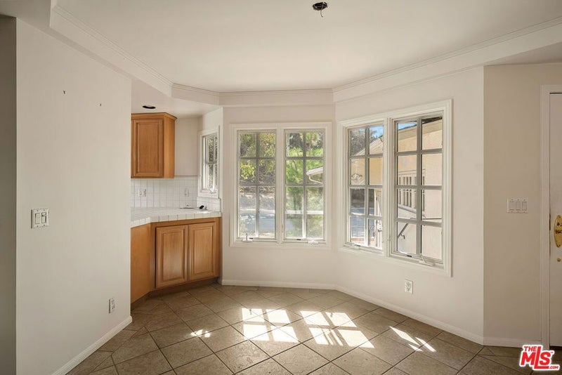 16801 W Sunset Boulevard