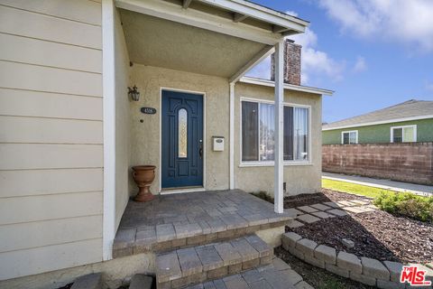 4516 Walnut Avenue Long Beach CA 90807