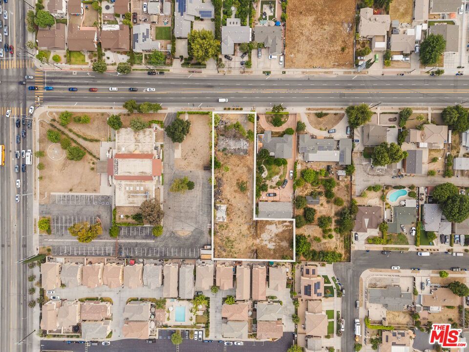 20020 Parthenia Street