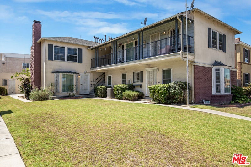 2414 W 85th Street